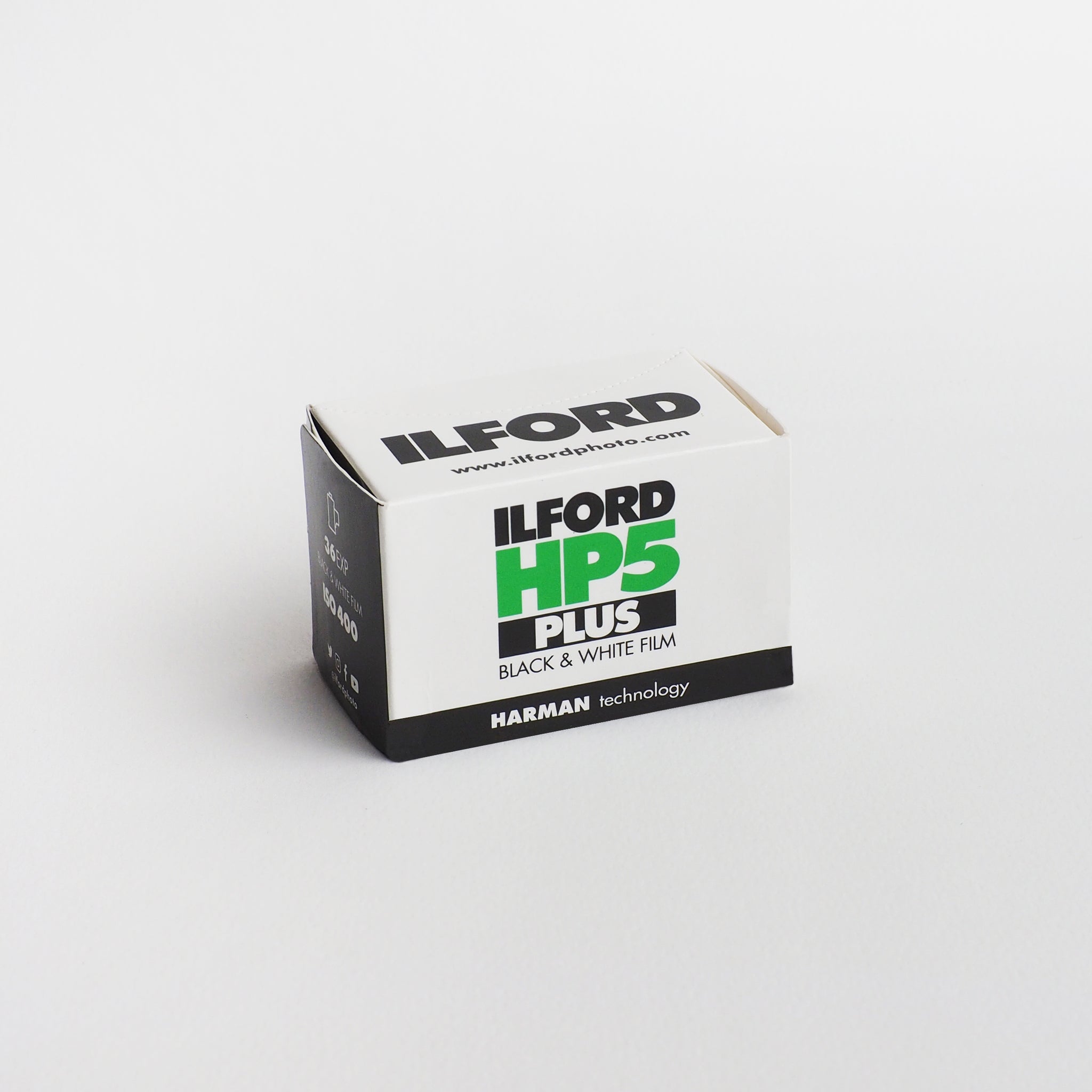 Ilford HP5+<br>35มม (ISO 400)